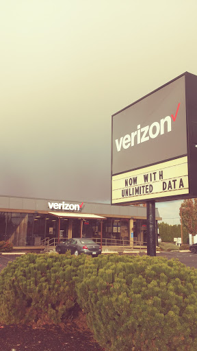 Cell Phone Store «GoWireless Verizon Authorized Retailer», reviews and photos, 3747 Market St NE, Salem, OR 97301, USA