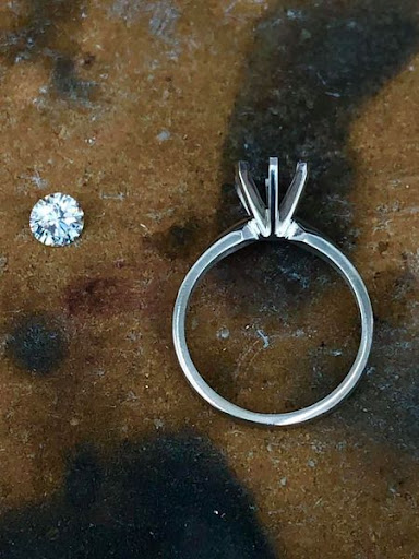 Jewelry Buyer «James Diamond National Jewelry Manufacturing Company», reviews and photos, 1418 Pocono Blvd, Mt Pocono, PA 18344, USA