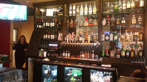 Restaurant «OTP Tap and Grill», reviews and photos, 1475 Holcomb Bridge Rd, Roswell, GA 30076, USA