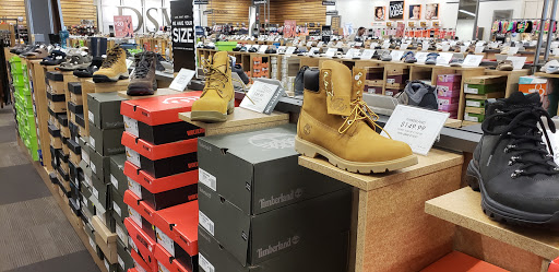 Shoe Store «DSW Designer Shoe Warehouse», reviews and photos, 10015 E Independence Blvd, Matthews, NC 28105, USA