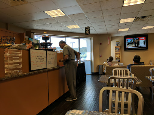 Toyota Dealer «Toyota Knoxville», reviews and photos, 10415 Parkside Dr, Knoxville, TN 37922, USA