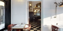 Atmosphère du Restaurant français Restaurant Brigitte à Paris - n°6