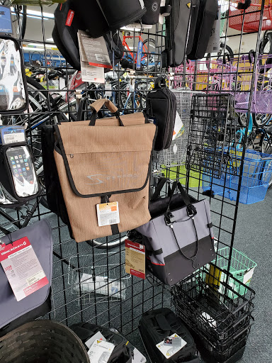 Bicycle Store «Fort Myers Cyclery - Schwinn GT Jamis Colnago», reviews and photos, 3630 S Cleveland Ave, Fort Myers, FL 33901, USA