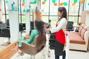 BeautyZone Ladies Salon Titwala image