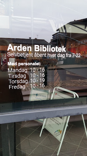 Anmeldelser af Arden Bibliotek i Hobro - Bibliotek