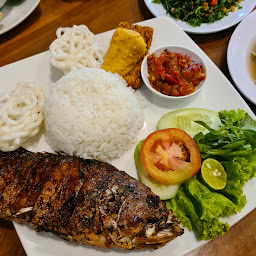 rumah makan ny tjoan