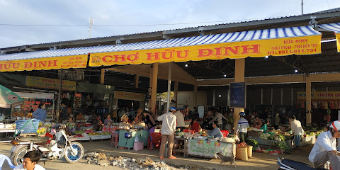 Chợ Hữu Định
