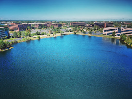 Shopping Mall «Lincolnshire Commons», reviews and photos, 900 Milwaukee Ave, Lincolnshire, IL 60069, USA