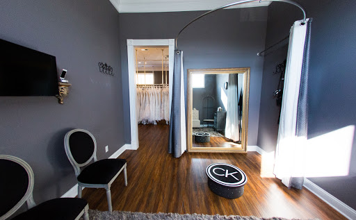 Bridal Shop «Carrie Karibo Bridal Boutique», reviews and photos, 334 W Benson St, Cincinnati, OH 45215, USA