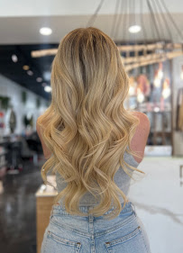 Biondi Beauty Salon - Photo 6 - Car repair in Fort Lauderdale, FL, Fort Lauderdale