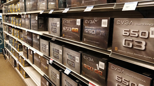 Computer Store «Micro Center», reviews and photos, 11755 Mosteller Rd, Sharonville, OH 45241, USA