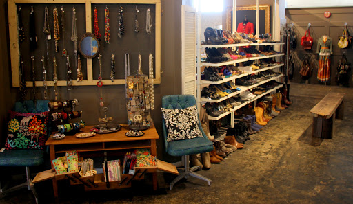 Used Clothing Store «Knimble Clothing», reviews and photos, 851 4th St, San Rafael, CA 94901, USA