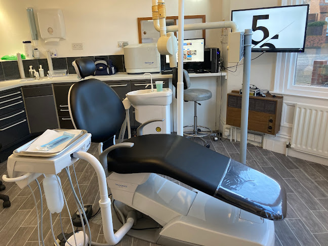 55 Gosforth Smiles Clinic - Dentist