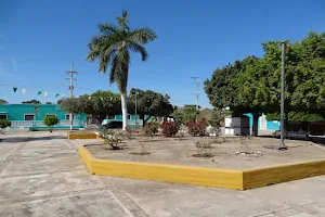 Plaza De La Guasima image