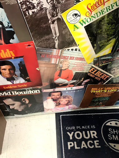 Antique Store «Hidden Talent Gifts & Antiques», reviews and photos, 400 S Main St, McGregor, TX 76657, USA