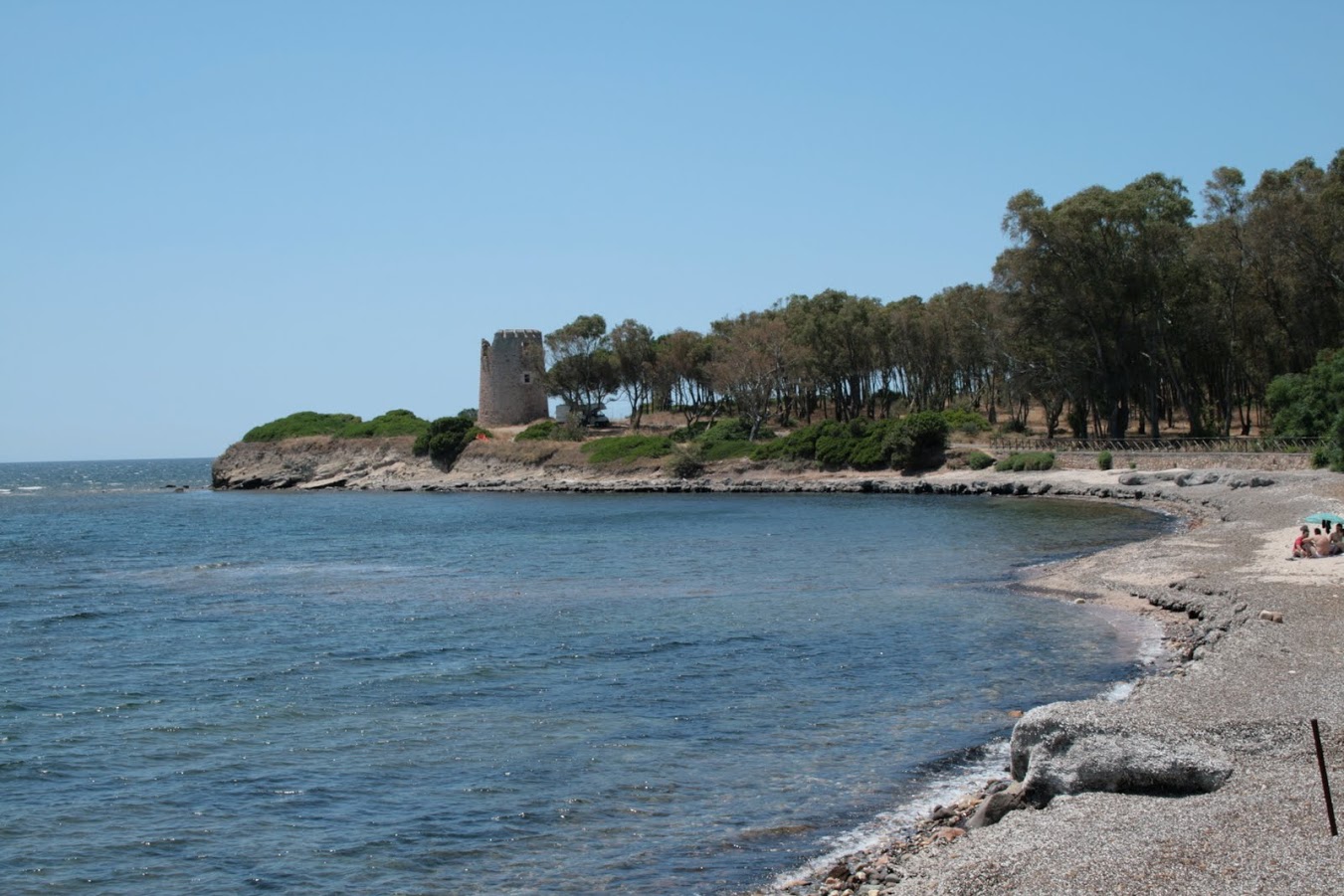 Foto di Spiaggia di Cala d'Ostia con baia spaziosa