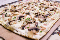 Tarte flambée du Restaurant français Auberge du Moulin à Plobsheim - n°10