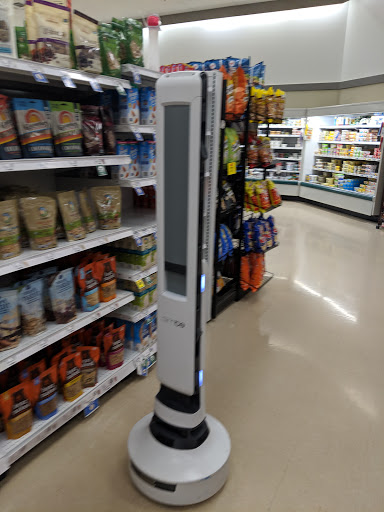 Grocery Store «Schnucks», reviews and photos, 1393 Big Bend Rd, Ballwin, MO 63021, USA