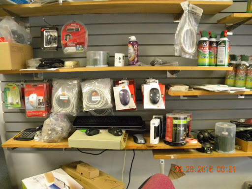 Cell Phone Store «TanMax Computer Services», reviews and photos, 1843 Springfield Ave, Maplewood, NJ 07040, USA