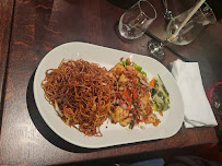 Plats et boissons du Restaurant de cuisine fusion asiatique Red's à Champfleury - n°2