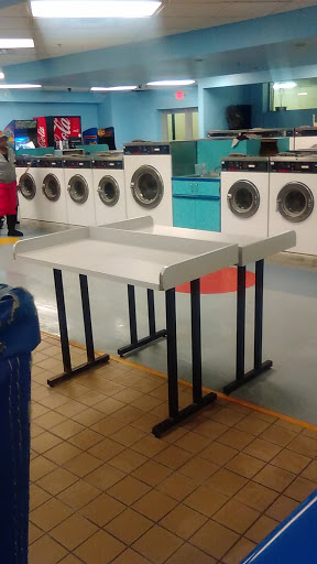 Laundromat «Valley Fair Laundry Center», reviews and photos, 896 Springfield Ave, Irvington, NJ 07111, USA