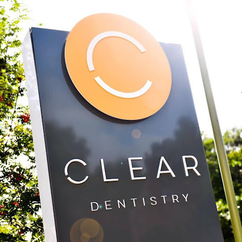 Comments and reviews of Clear Dentistry