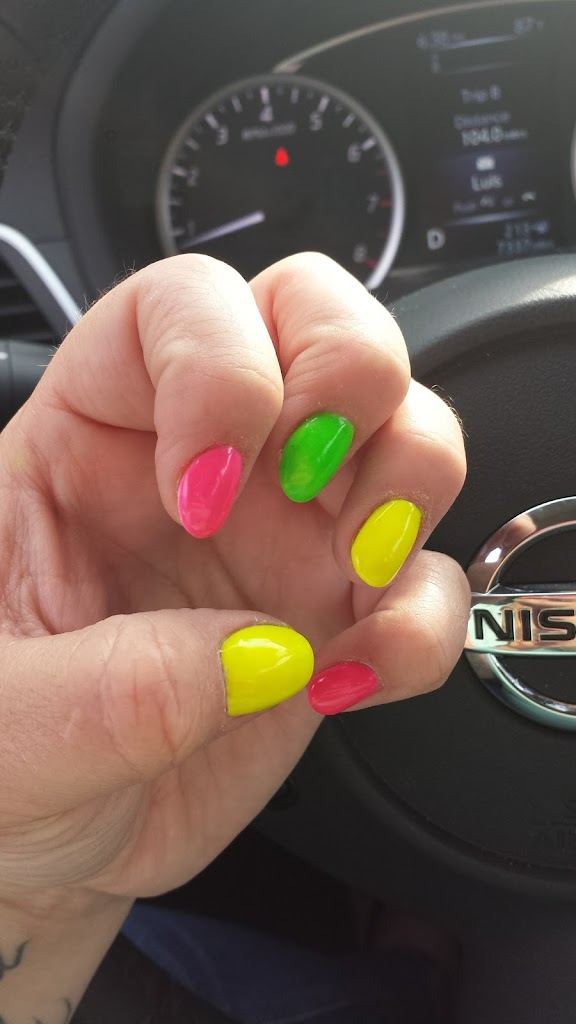 Claws By Cookie Nail Studio 29617