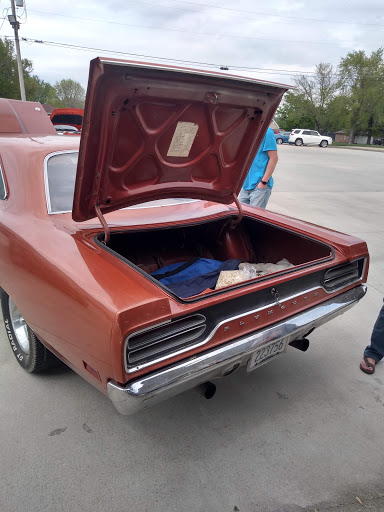 Car Dealer «Nemaha Valley Motors Inc», reviews and photos, 703 North St, Seneca, KS 66538, USA