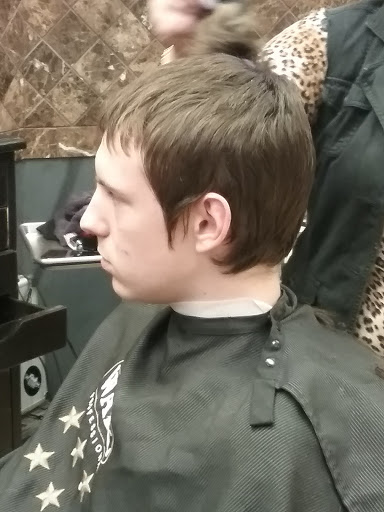 Hair Salon «Studio shag hair salon», reviews and photos, 3780 W Jonathan Moore Pike, Columbus, IN 47201, USA