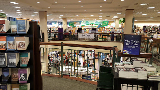 Book Store «Barnes & Noble Booksellers Sugarhouse», reviews and photos, 1104 E 2100 S, Salt Lake City, UT 84106, USA
