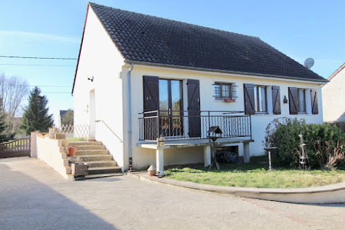 Sandrine LHUILLIER Immobilier Crécy la Chapelle à Crécy-la-Chapelle