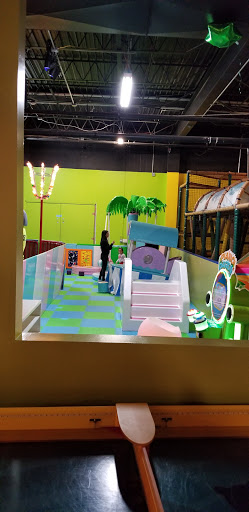 Amusement Center «@ Play Amusements», reviews and photos, 229 Broadhollow Rd, Farmingdale, NY 11735, USA