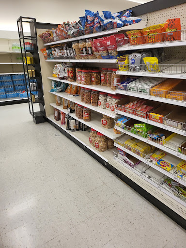 Department Store «Target», reviews and photos, 950 E 33rd St, Signal Hill, CA 90755, USA