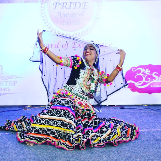 मीना सपेरा - राजस्थानी लोक डांस ग्रुप ऑफ़ जयपुर