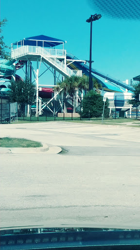 Water Park «Pirates Bay Waterpark», reviews and photos, 5300 E Rd, Baytown, TX 77521, USA