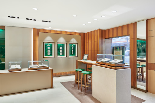 Jewelry Store «TIVOL», reviews and photos, 220 Nichols Rd, Kansas City, MO 64112, USA