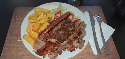 LARCHE KEBAB / CASSABA RESTAURANT à Larche