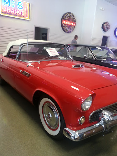 Used Car Dealer «Masterpiece Vintage Cars», reviews and photos, 675 US-31, Whiteland, IN 46184, USA