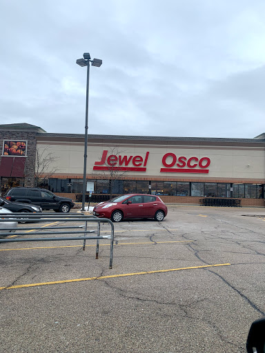 Grocery Store «Jewel-Osco», reviews and photos, 1501 S Lake St, Mundelein, IL 60060, USA