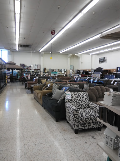 Discount Store «Big Lots», reviews and photos, 12550 Central Ave, Chino, CA 91710, USA