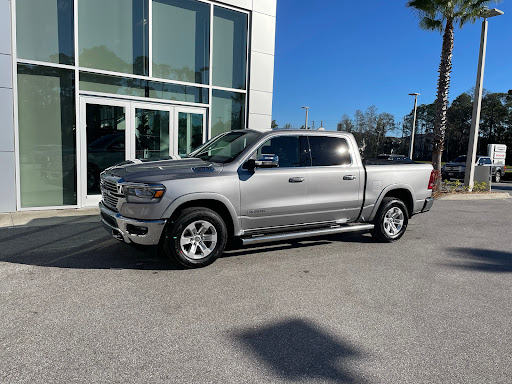 Used Car Dealer «New Smyrna Chrysler Jeep Dodge», reviews and photos, 1300 N Dixie Fwy, New Smyrna Beach, FL 32168, USA
