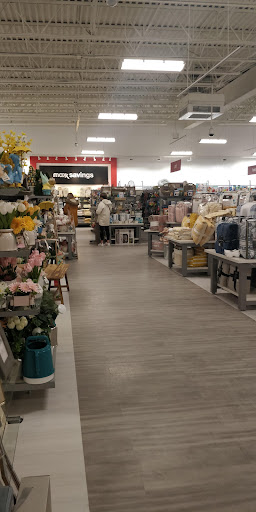 Department Store «T.J. Maxx», reviews and photos, 9106 Shops Way, Northborough, MA 01532, USA