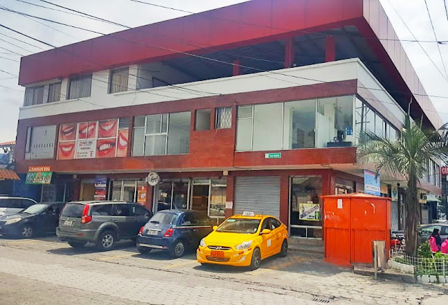 Opiniones de Centro Comercial Capelo en Quito - Centro comercial