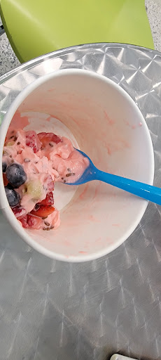 Frozen Yogurt Shop «Cold Snap Frozen Yogurt», reviews and photos, 266 S McGregor Ave, Mobile, AL 36608, USA