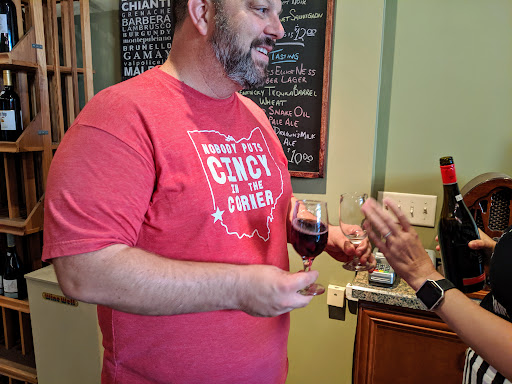 Wine Store «Ludlow Wines», reviews and photos, 343 Ludlow Ave, Cincinnati, OH 45220, USA