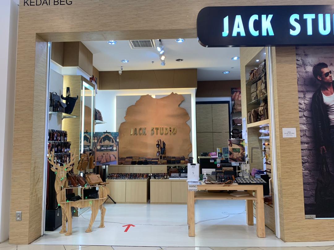 Jack Studio Aeon Bukit Indah