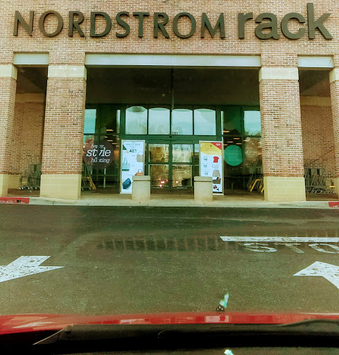 Department Store «Nordstrom Rack Perimeter Expo», reviews and photos, 1201 Hammond Dr NE, Dunwoody, GA 30346, USA