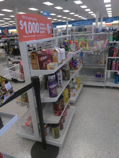 Clothing Store «Ross Dress for Less», reviews and photos, 19800 Hawthorne Blvd, Torrance, CA 90503, USA