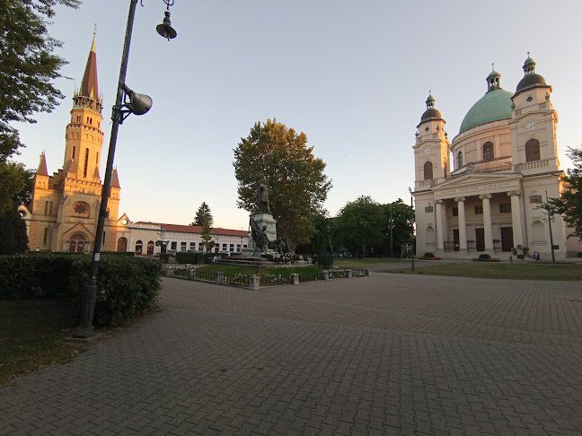 Értékelések erről a helyről: Kossuth-szobor, Cegléd - Templom