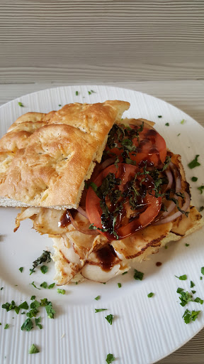 Restaurant «Oak Barrel of Eagle Restaurant and Sports Lounge», reviews and photos, 1065 E Winding Creek Dr, Eagle, ID 83616, USA